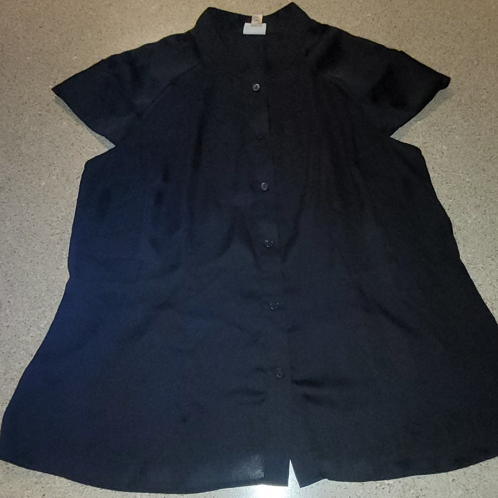 Black Button Down Top 2x
